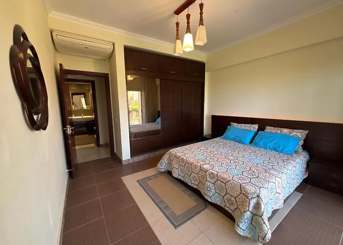 Arej Beachside Apartment